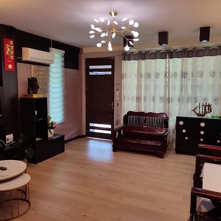Kelly Homestay Sibu Exteriör bild