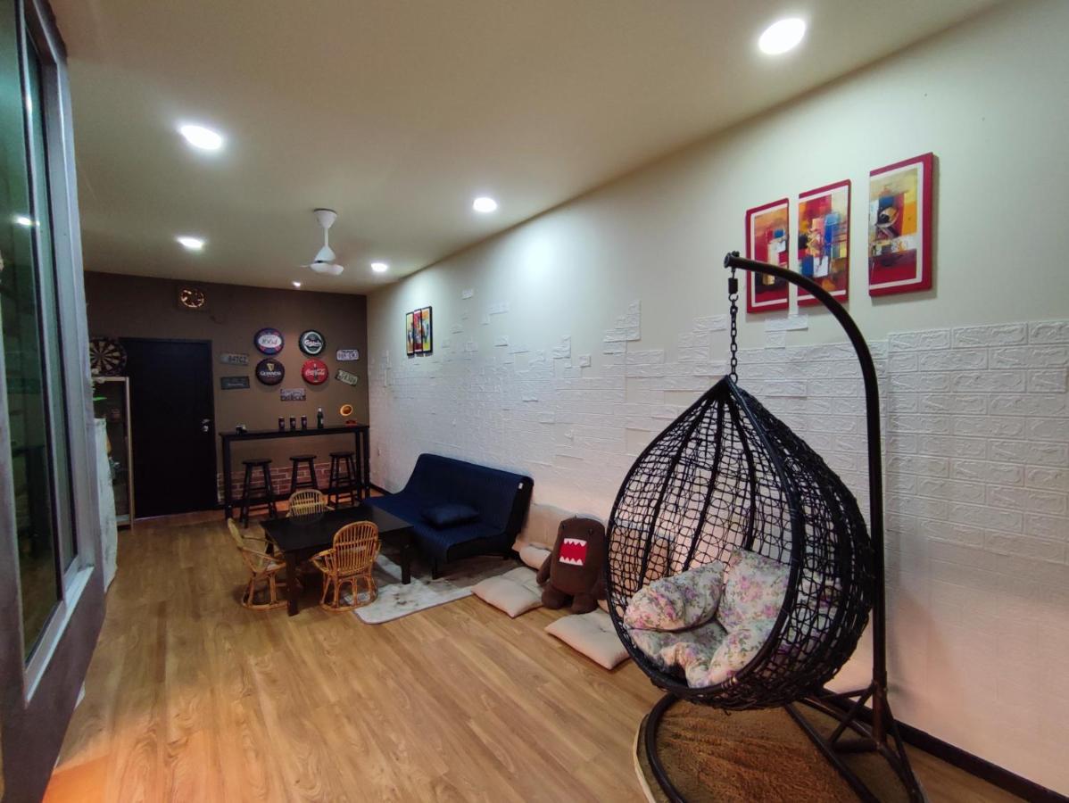 Kelly Homestay Sibu Exteriör bild