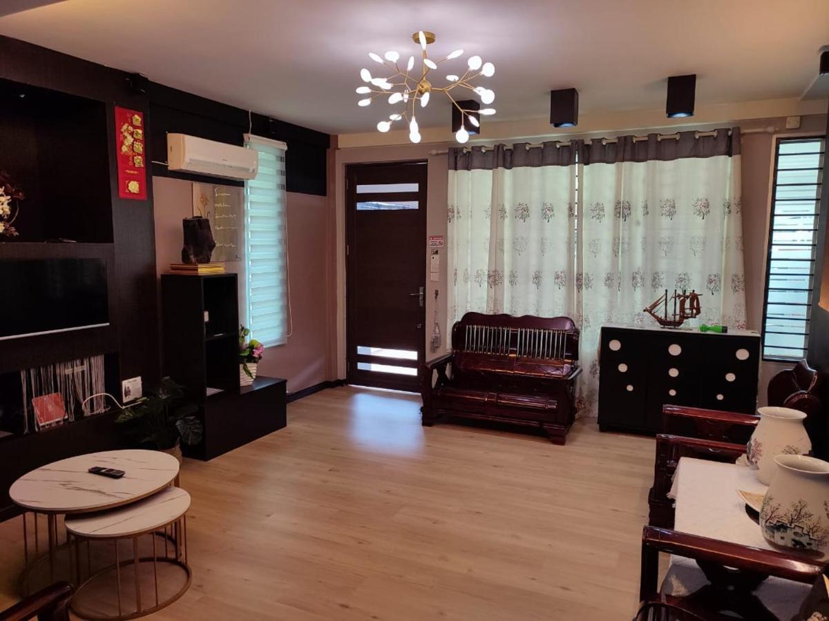 Kelly Homestay Sibu Exteriör bild